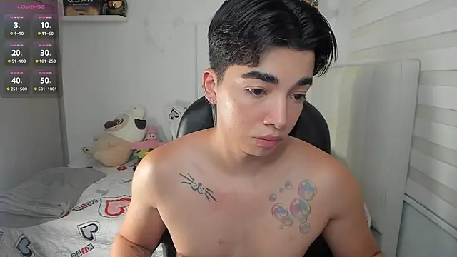 santy7v7 webcam