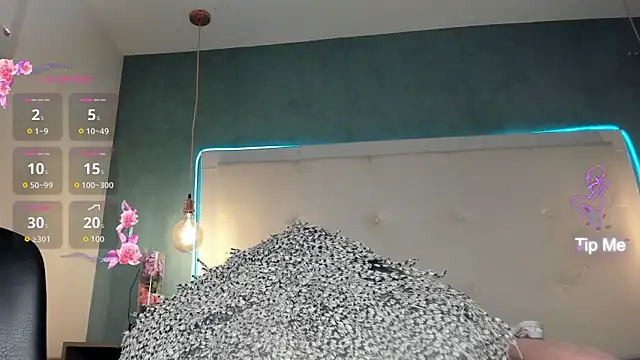 mia_gomez7 webcam