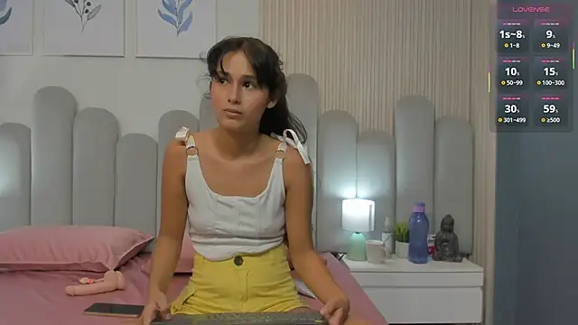 luly_dreams webcam