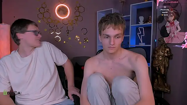 john_lik webcam
