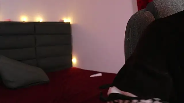 kathieandpovcock1 webcam