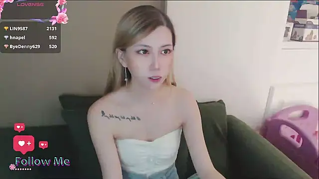 whitecat13 webcam