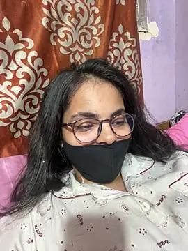 Sandhya_77 webcam