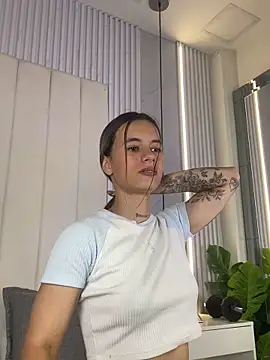 juliacolemann - JuliaColemann's free webcam - UK Sex Cams