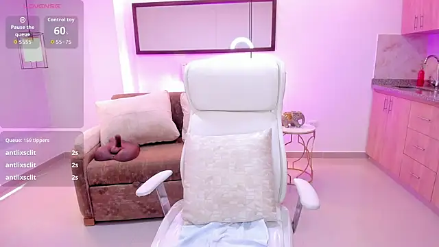 Shantaall_ webcam