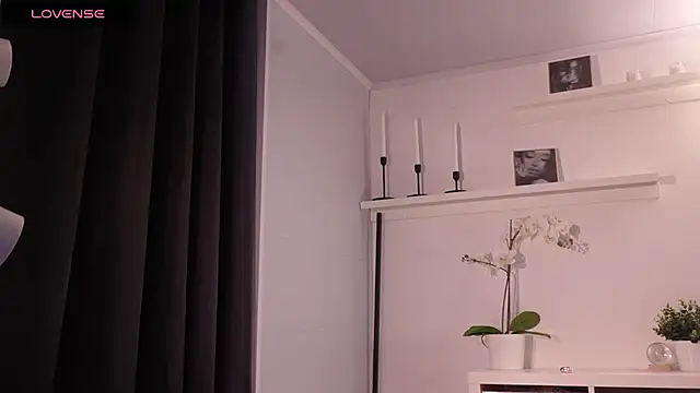 sweettener_ webcam