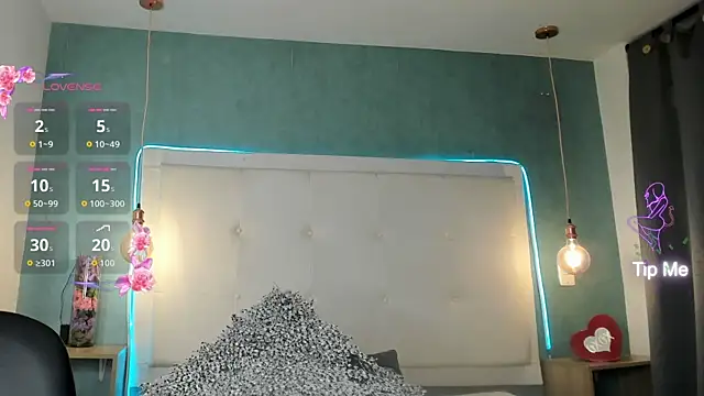 mia_gomez7 webcam
