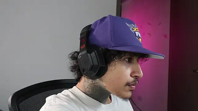 trieone webcam