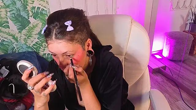 _sharlotte777 webcam