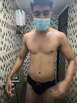 BadBoyTom78 webcam