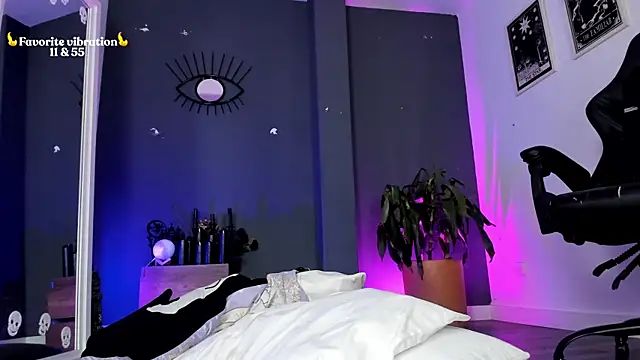 Raven_Witch_ live sex cam