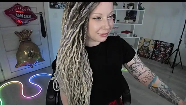 HoneySallyMoore webcam