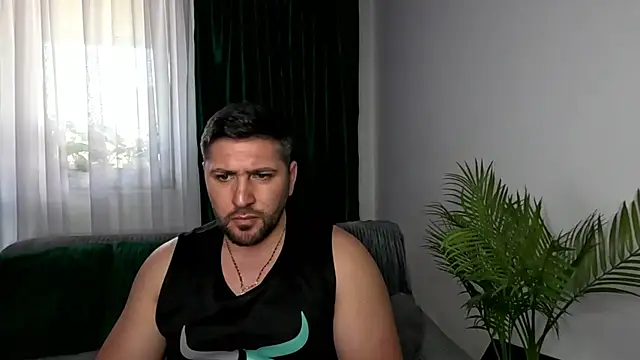 Gold_Alpha_Boy webcam