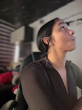 Isabella-Teen webcam