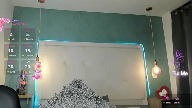mia_gomez7 webcam