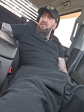 Beardedtattood webcam