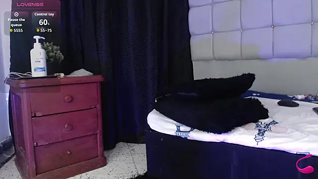 charlotte_brawn webcam