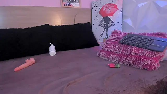KittyVelve webcam