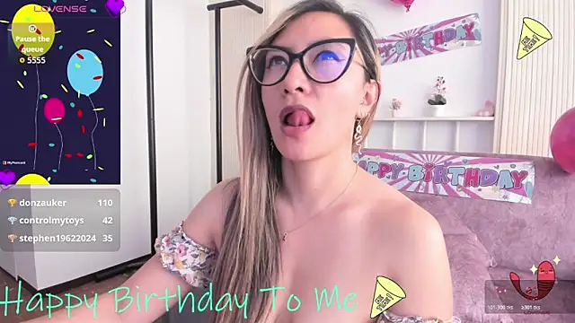 VelvetMouth_ webcam