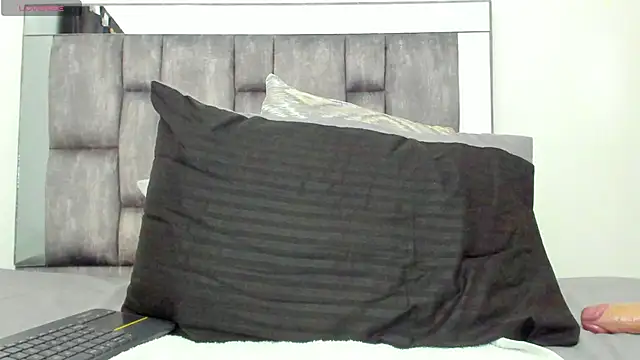 alyssia_ocean webcam