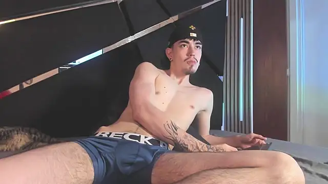 Couple_In_Heat webcam