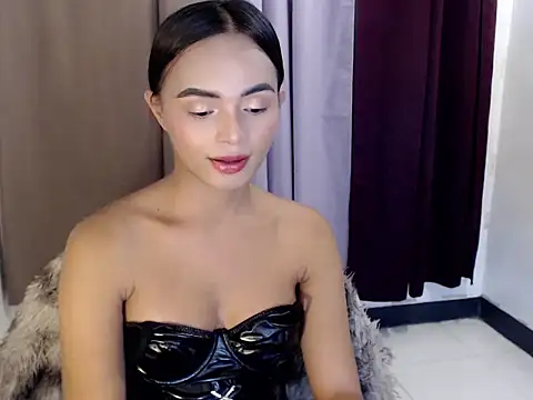 miya_khali webcam