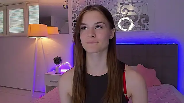 LuisaClover webcam