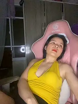 Ivy_Trix2 webcam