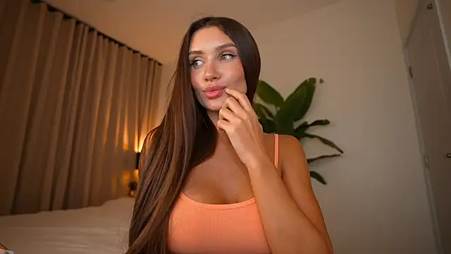 AmyLuxe webcam