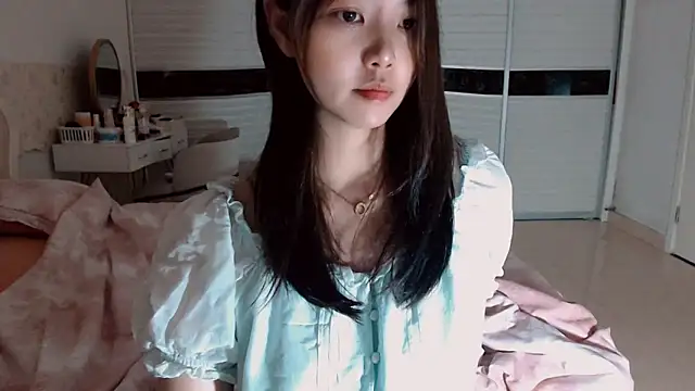 Miu1_girl webcam