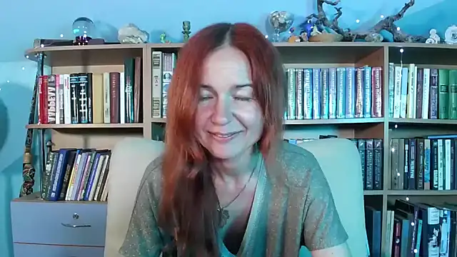 Foxilady357 webcam