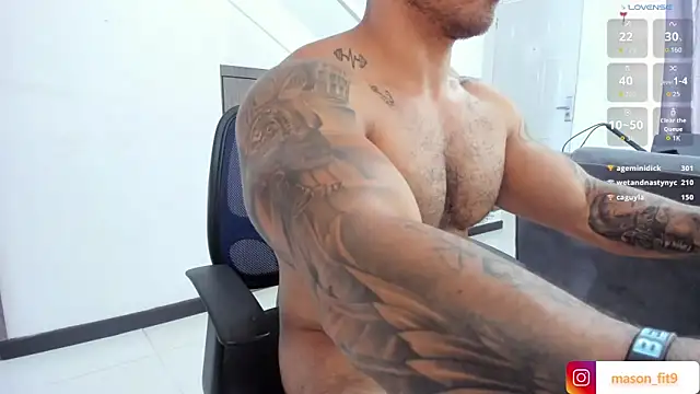 Mason_Fit_Scarlett_Fit webcam