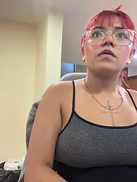 AngieRousse_ webcam