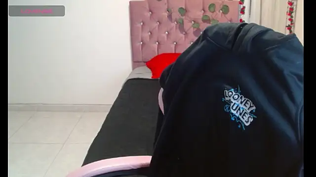 scarlet1609 webcam