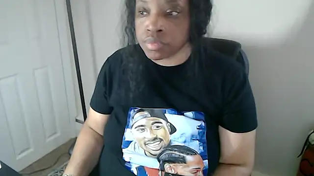 Sexymona1218 webcam