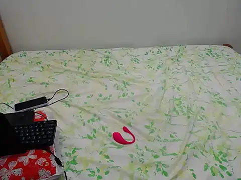 Playfulsinnerr webcam