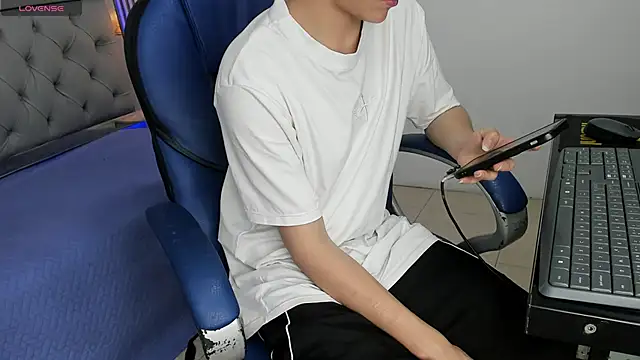 SamBlack_ webcam