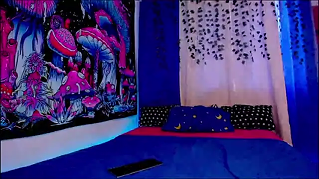 Thedoll_ethan7 webcam