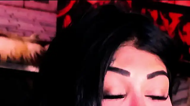 indian_dreamgirl webcam
