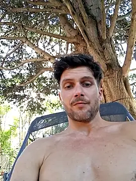 SexMachineMaks webcam