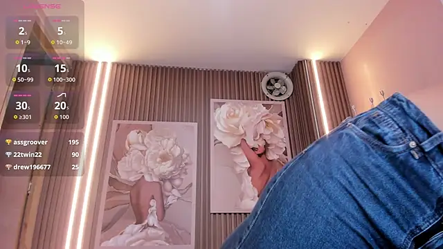 tasty_desires_ webcam