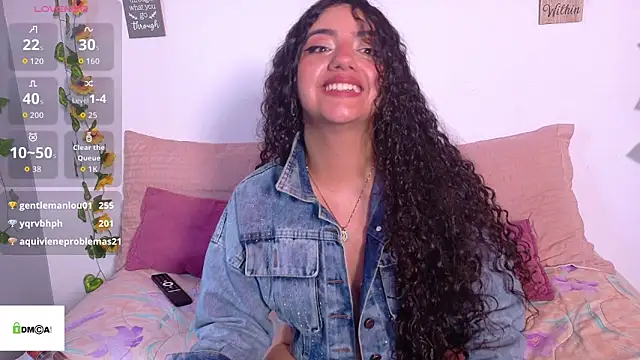 emiily_curly webcam