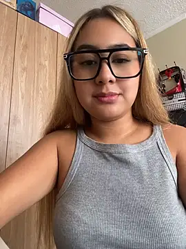 Miabonnett_ webcam