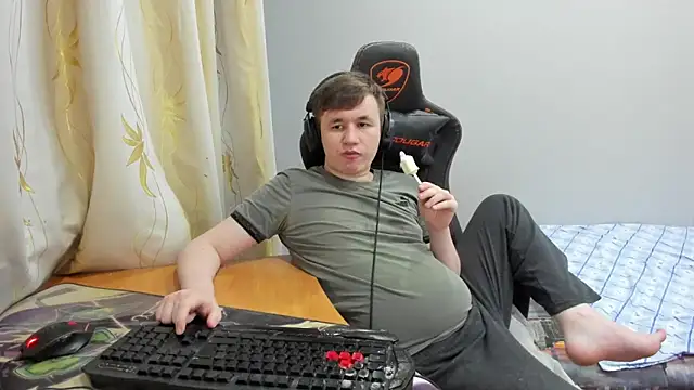 iliaskrislove webcam