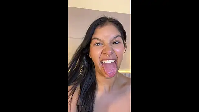 Aida_moreno webcam