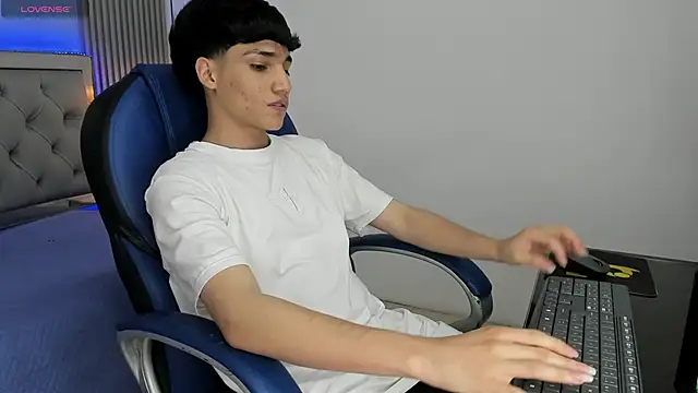 SamBlack_ webcam