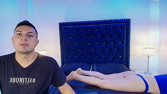 Alissa_and_alann webcam
