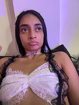 leilani_X webcam