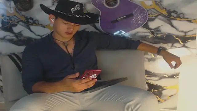 Hiroshi_Shen webcam