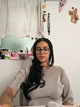 Annya-sweet webcam